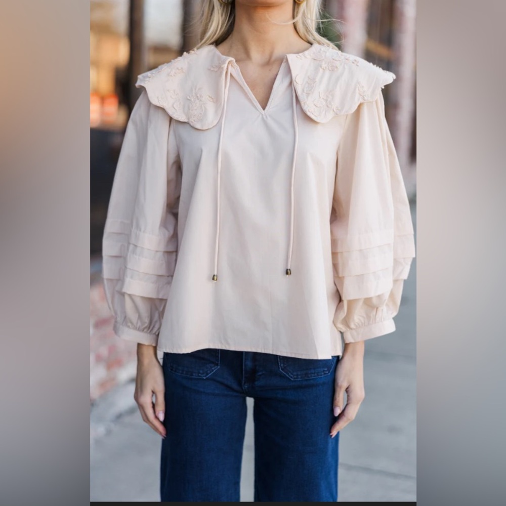 NEW Entro Embroidered Collar Peasant Blouse Size S